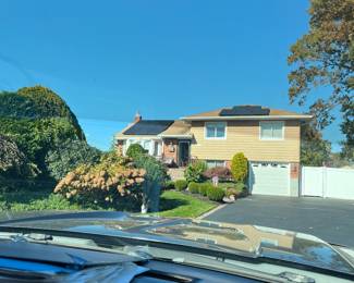 "A RED TAG" WEST BABYLON ESTATE-LOADED!!!, photo 1 of 40