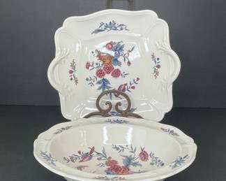 Wedgwood Williamsburg Potpourri Serving Pieces