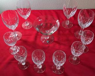 Lot 44: Sweden Kosta Boda Crystal Stemware and Orrefors Compote Bowl Set