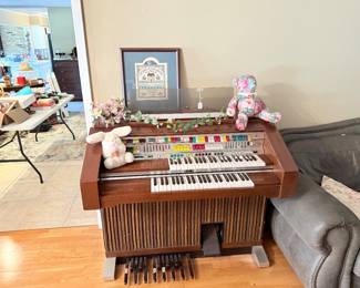 Organ Free to Good Home