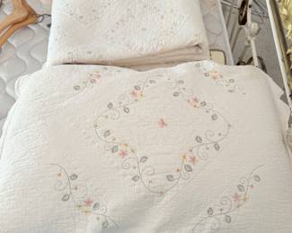 Amish Quilt and Two Pillow Shams Queen Size $100