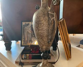 Table top lamp