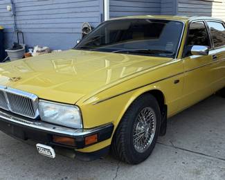 1991 Jaguar XJ6 Vanden Plas, VIN# SAJKY1746MC641451, Miles Showing On Odometer 83535, Missouri Title