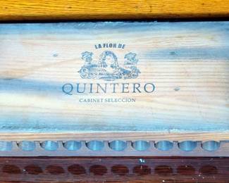La Flor De Quintero Cabinet Selection Wooden Cigar Mold