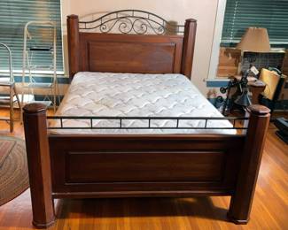 Bed Frame And Mattress, American Country Style, Full Size