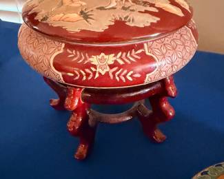 Asian-Style Porcelain Vase – Beautiful red-and-white decorative porcelain vase.