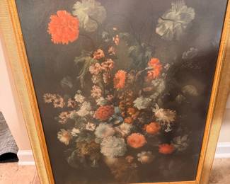Large Framed Floral Artwork – Beautiful floral wall art in a decorative frame.