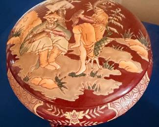 Asian-Style Porcelain Vase – Beautiful red-and-white decorative porcelain vase.