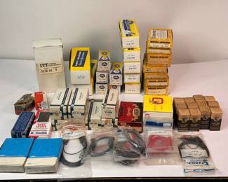 Lot 47: Lot of New Old Stock Vintage Radio Electronics including UTC HQA16, Triad T-31X, Centralab SVP-997