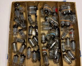 Lot 632: Lot of Assorted 12AX7, 7025A, ECC83 Vacuum Tubes