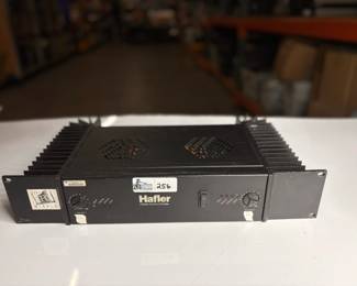 Lot 256: Hafler P3000 Trans Nova 2-Channel Power Amplifier 400W