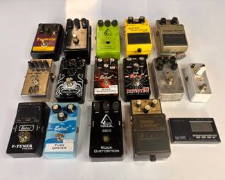 Lot 318: Lot of (15) Guitar Effects Pedals including BOSS SD-1 OverDrive, BOSS LM-2B Limiter, BOSS NF-1 Noise Gate