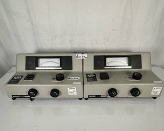 Lot 513: Lot of (2) Thermo Spectronic 20+ | 333182 Spectrophotometer Analog Spectronic Instruments