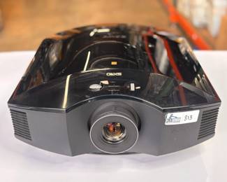 Lot 313: Sony VPL-HW55ES SXRD Projector