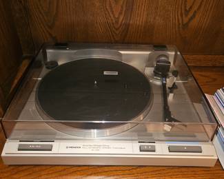Pioneer Turn Table