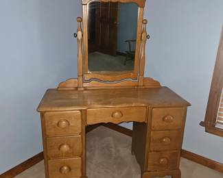 Vintage Solid wood vanity