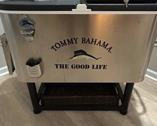 Tommy Bahama Rolling Cooler