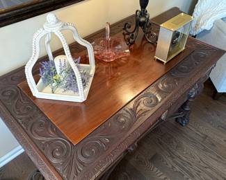 Victorian Renaissance Revival Carved Oak Library Table fifth image