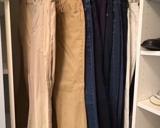 Estate Closet Contents Assortment fourth image