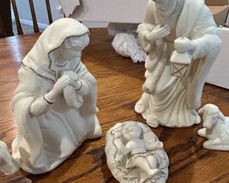 Lenox Fine Porcelain Nativity Set second image