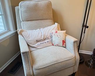 Modern Upholstered PushBack Recliner