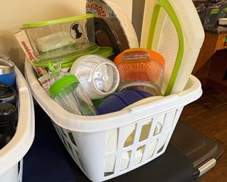 Collection of Insulated Tumblers and Kitchenware fourth image