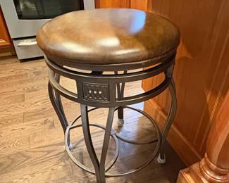 Hillsdale Montello Swivel Bar Stool second image