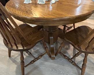 Oak Dining Table and Windsor Chair Set