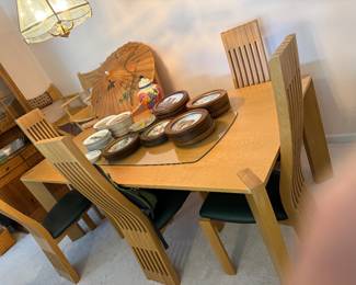 Table itself
