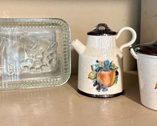 vintage clear ribbed glass rectangular refrigerator dish & vintage cream-colored ceramic or enamelware set
