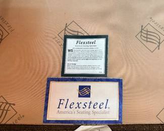 Flexsteel Thornton Fabric Sofa