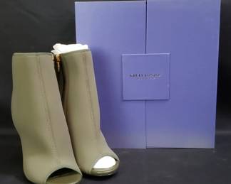 Lot 398 Kruel London peeptoe ankle booties in original box