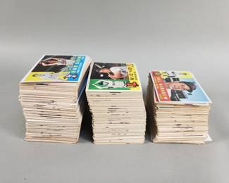 051 Lot 248 Group of 1960s Topps baseball cards