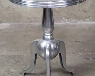 Lot 646 Torre Tagus Collection aluminum round side table