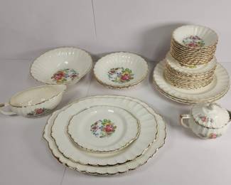 Lot 306h 32pc vintage Guild Edge American Rose