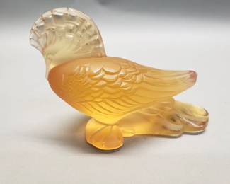 119 Lot 360 Lalique France amber glass Goura bird