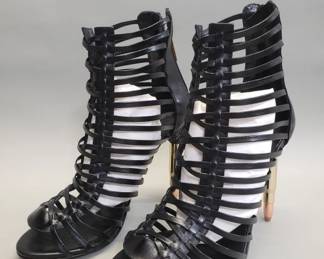 Lot 431 Kruel London black leather strappy cage stiletto