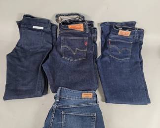 Lot 493 Group of blue jeans and 1 pair of shorts