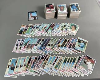 Lot 284 Group of 1978 Topps baseball cards