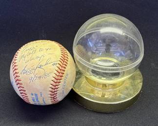 167 Lot 356 Reggie Jackson autographed baseball