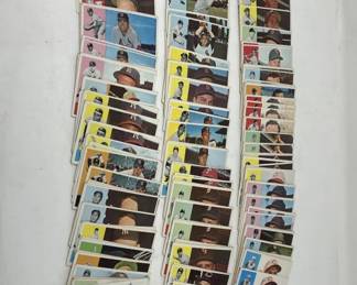 Lot 274 Group of 1960s Topps baseball cards