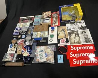 Lot 446h Lot of vintage miscellaneous items