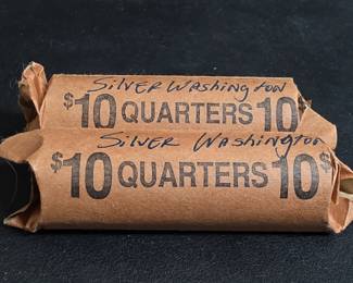 013 Lot 587 80 silver Washington quarters in 2 rolls