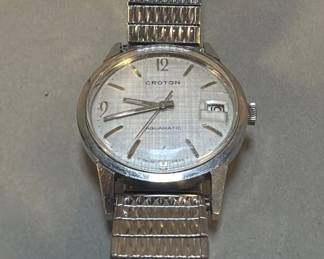 Lot 69 Vintage Croton Aquamatic automatic watch
