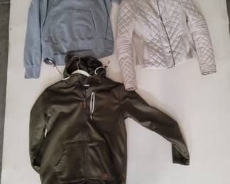 Lot 576 Pair of hooded sweatshirts, Zara Woman fabric