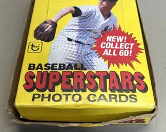 Lot 84 1980 Topps baseball superstars photo cards