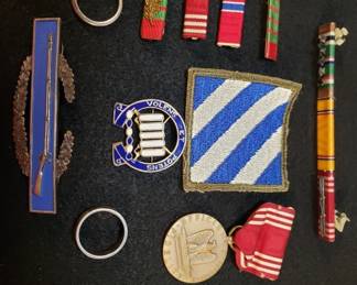Lot 315 2 vintage sterling U.S. Army infantryman