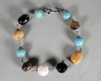Lot 512 Silver and semipreciousstone bead necklace