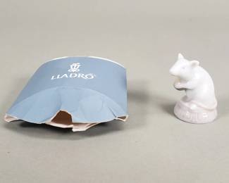 Lot 411 Lladro porcelain mouse figurine