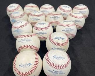 Lot 424h Lot of national Major league baseball